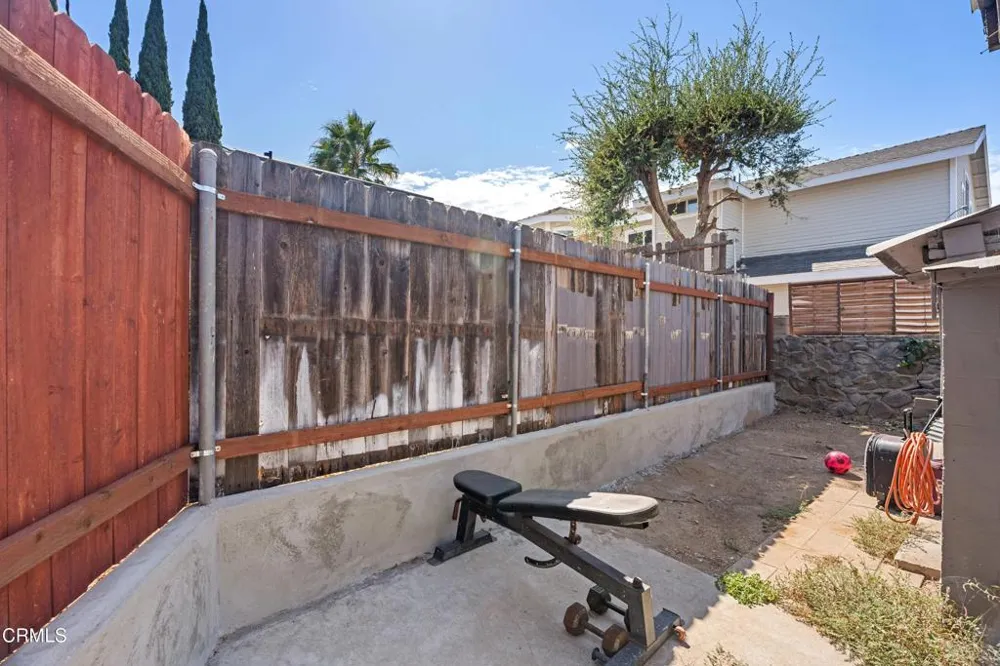122 Bundren Street Oak View, CA 93022
