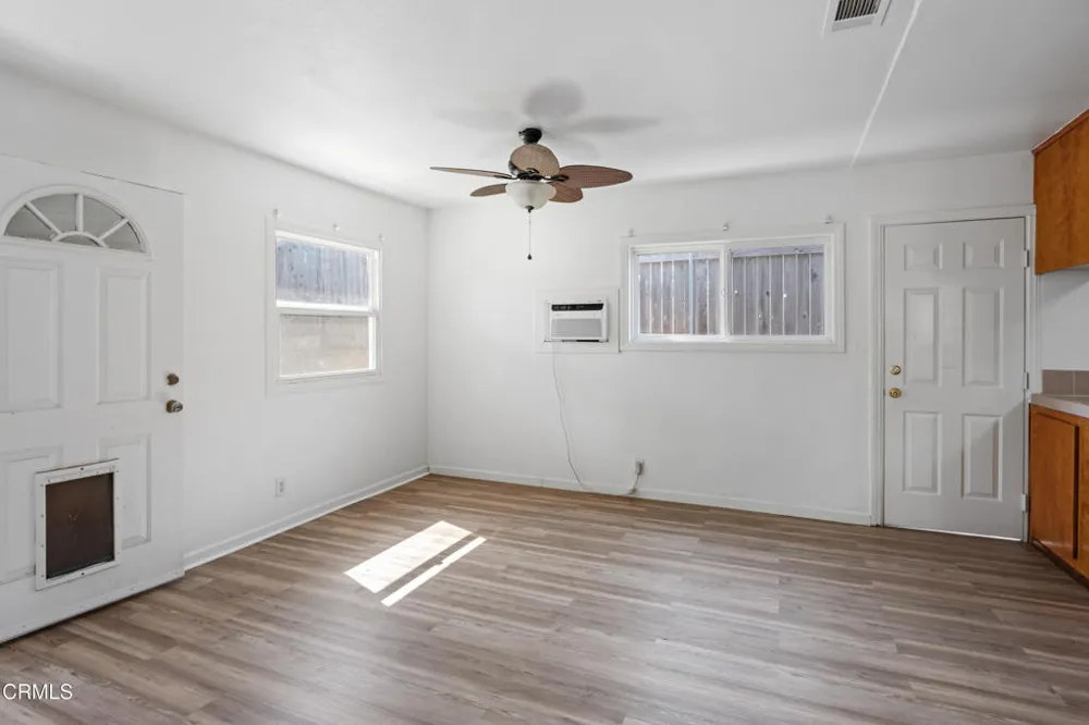 122 Bundren Street Oak View, CA 93022