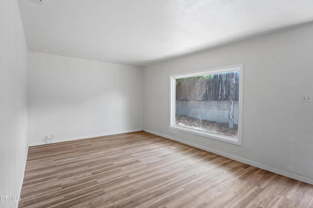 122 Bundren Street Oak View, CA 93022
