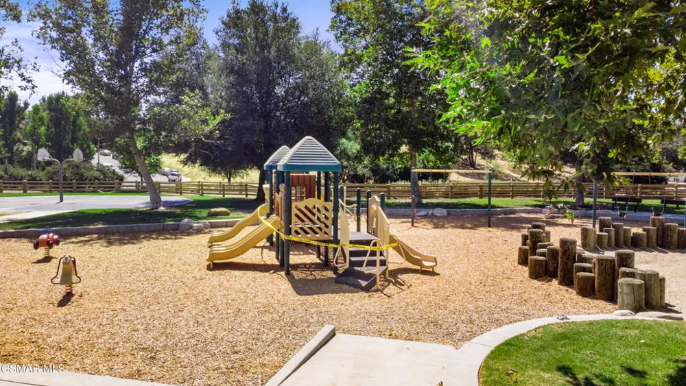 5631 Foothill Drive Agoura Hills, CA 91301