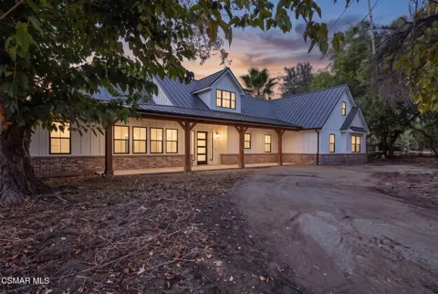5631 Foothill Drive