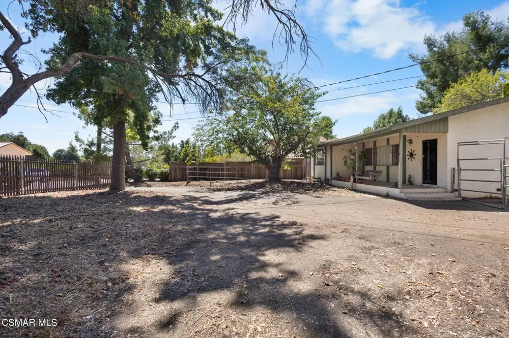 5631 Foothill Drive Agoura Hills, CA 91301