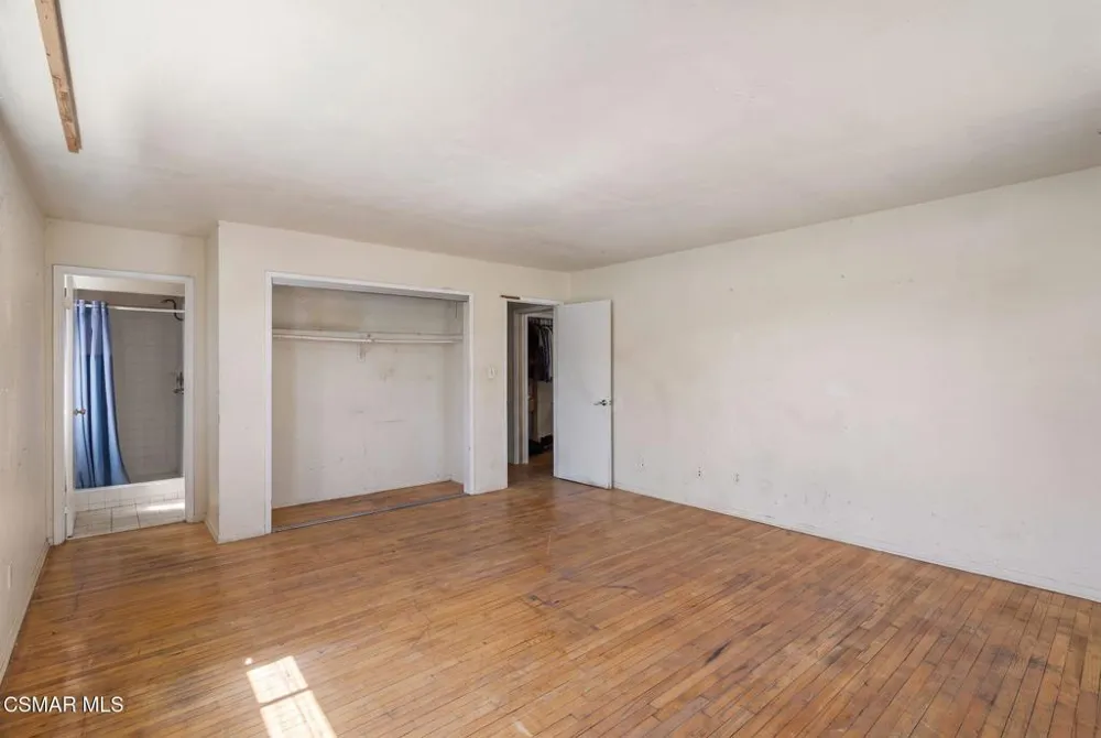 5631 Foothill Drive Agoura Hills, CA 91301