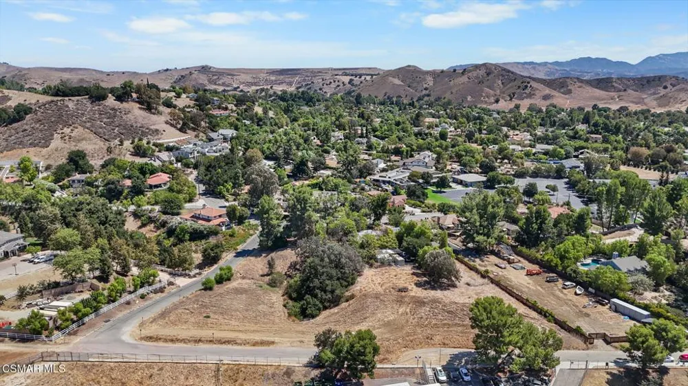 5631 Foothill Drive Agoura Hills, CA 91301