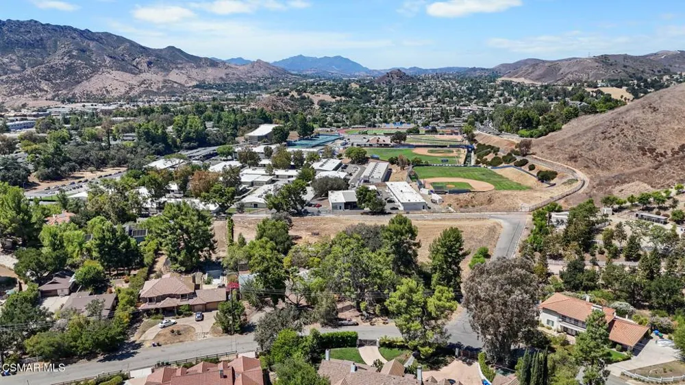 5631 Foothill Drive Agoura Hills, CA 91301