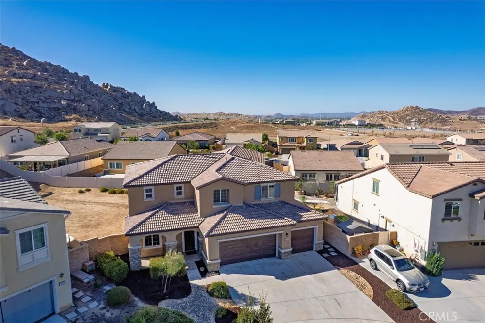 30191 Sierra Ridge Menifee, CA 92585