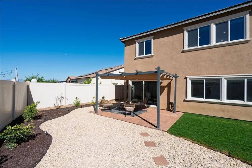30191 Sierra Ridge Menifee, CA 92585
