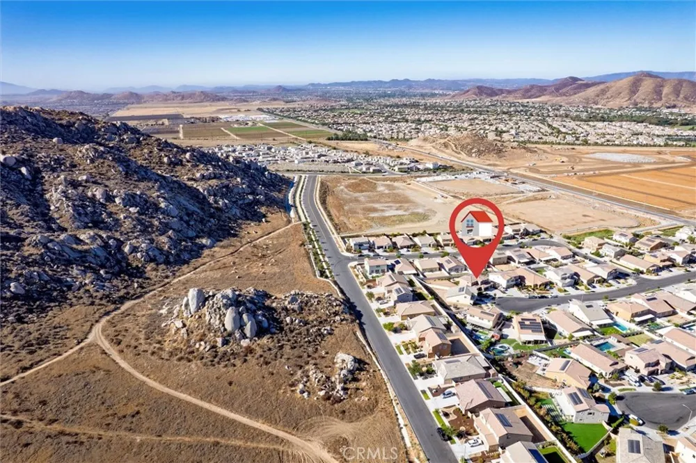 30191 Sierra Ridge Menifee, CA 92585