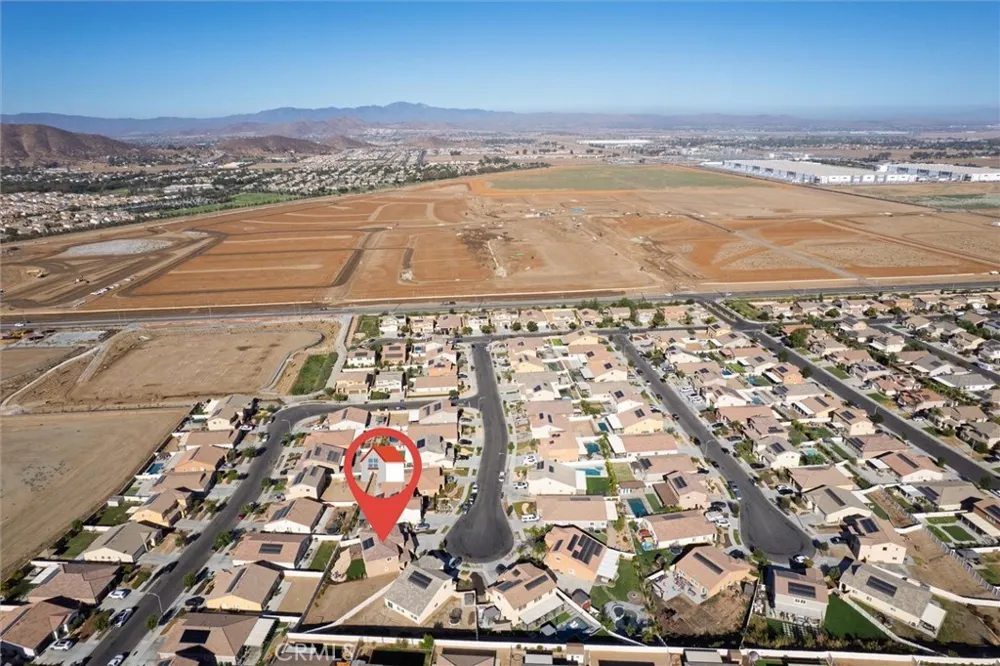 30191 Sierra Ridge Menifee, CA 92585