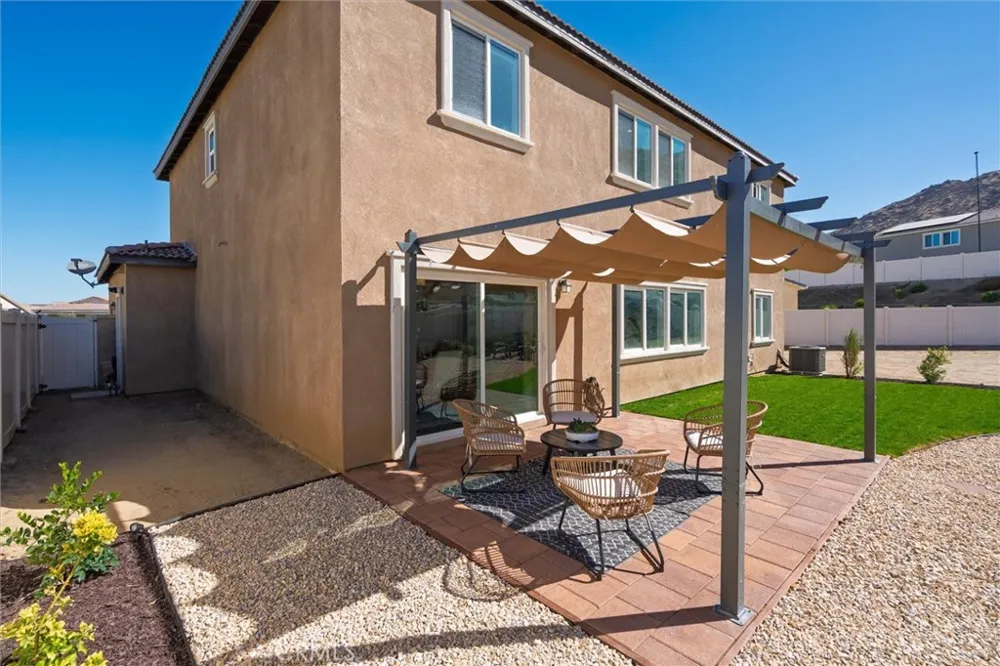 30191 Sierra Ridge Menifee, CA 92585