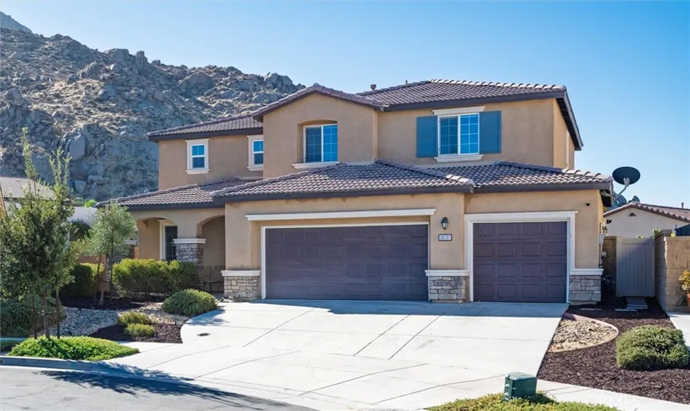 30191 Sierra Ridge Menifee, CA 92585