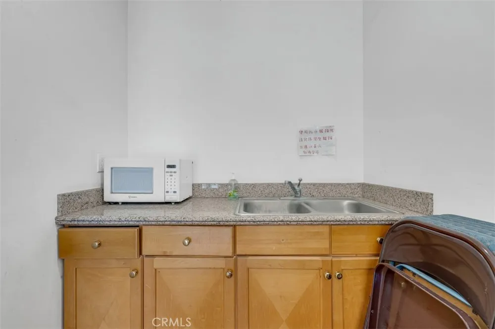 111 Marguerita Ave #106 Monterey Park, CA 91754