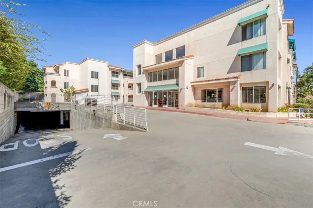 111 Marguerita Ave #106 Monterey Park, CA 91754