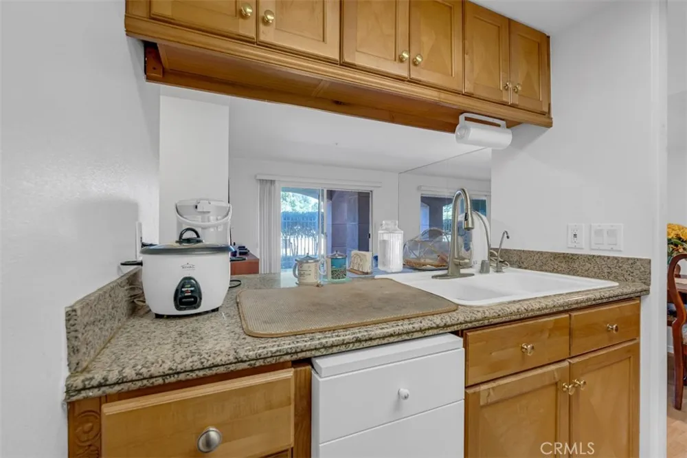 111 Marguerita Ave #106 Monterey Park, CA 91754