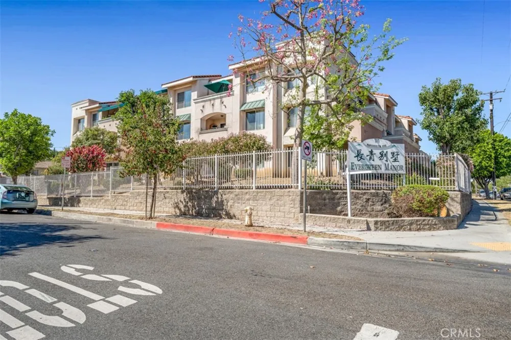 111 Marguerita Ave #106 Monterey Park, CA 91754