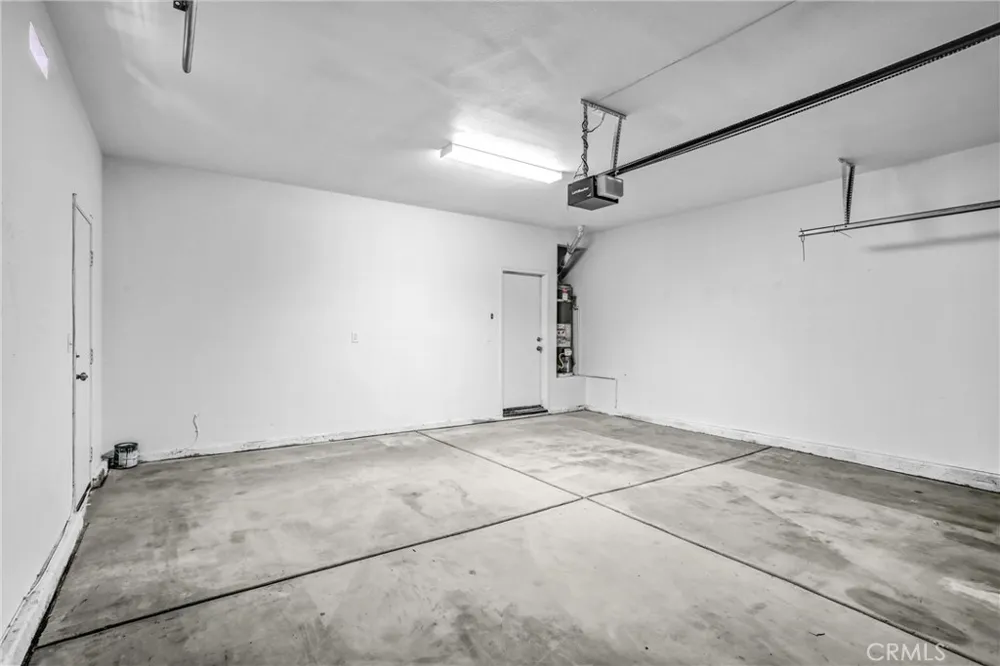 13584 Kitty Hawk Victorville, CA 92392