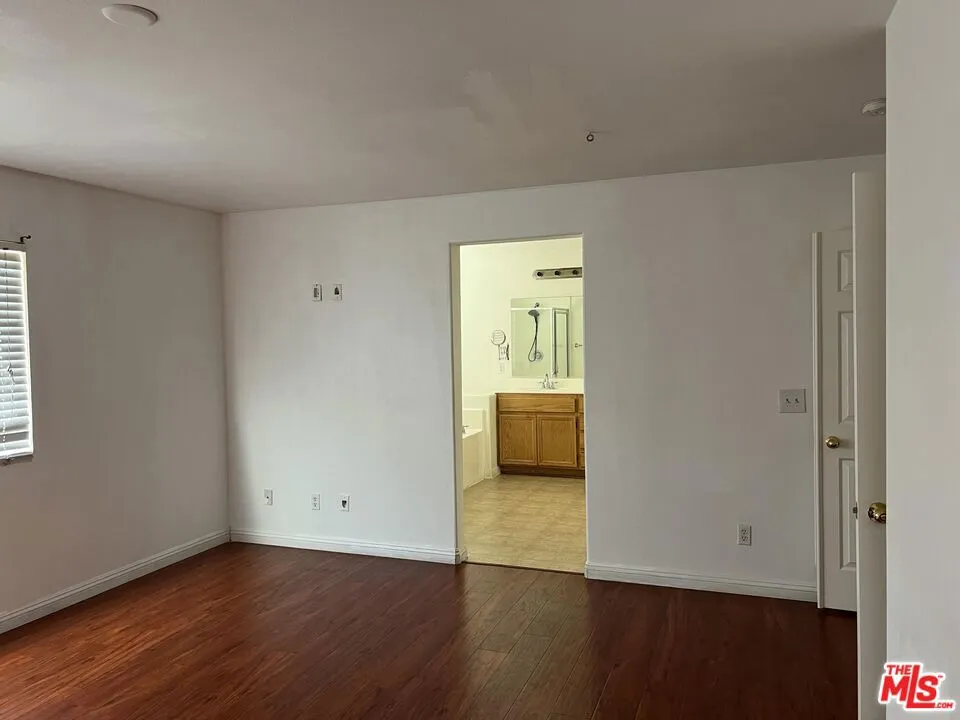 11843 Forest Park Lane Victorville, CA 92392