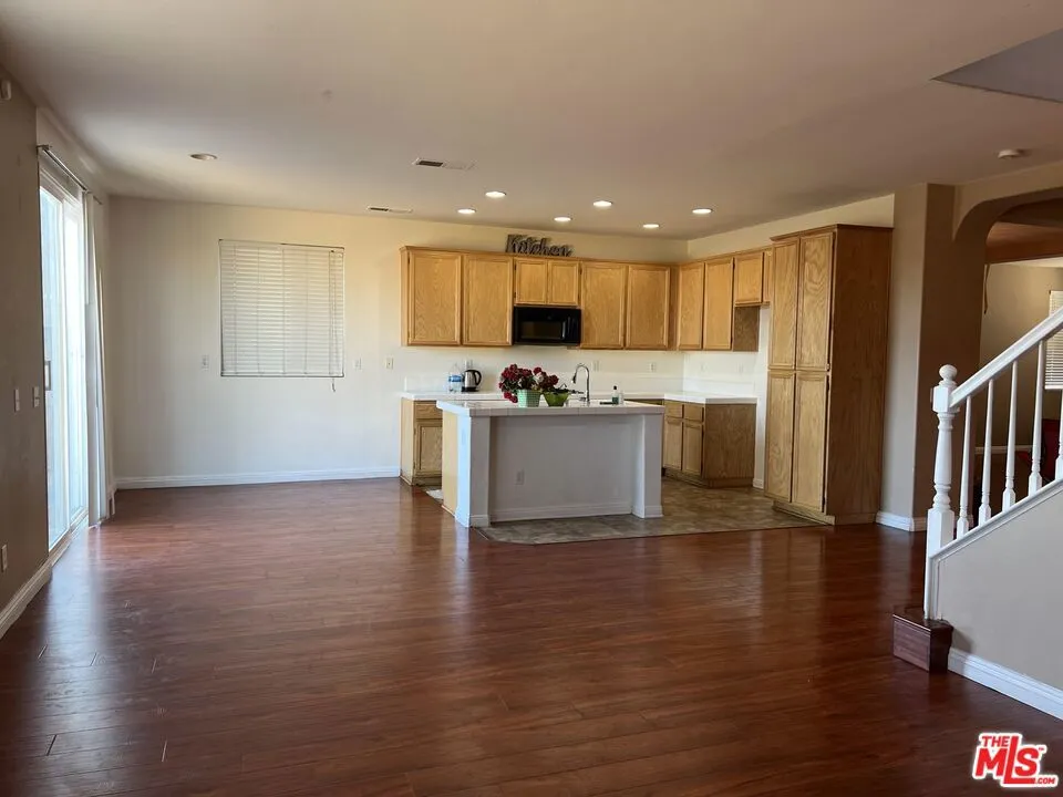 11843 Forest Park Lane Victorville, CA 92392