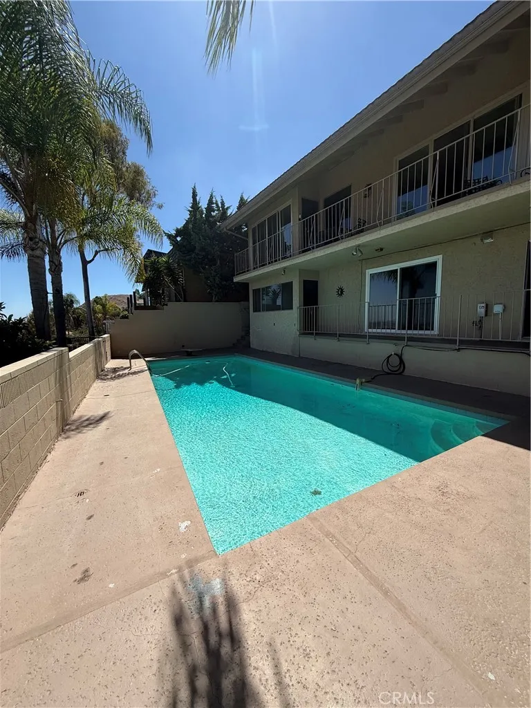 3927 Paseo de las Tortugas Torrance, CA 90505