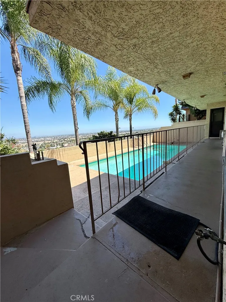 3927 Paseo de las Tortugas Torrance, CA 90505