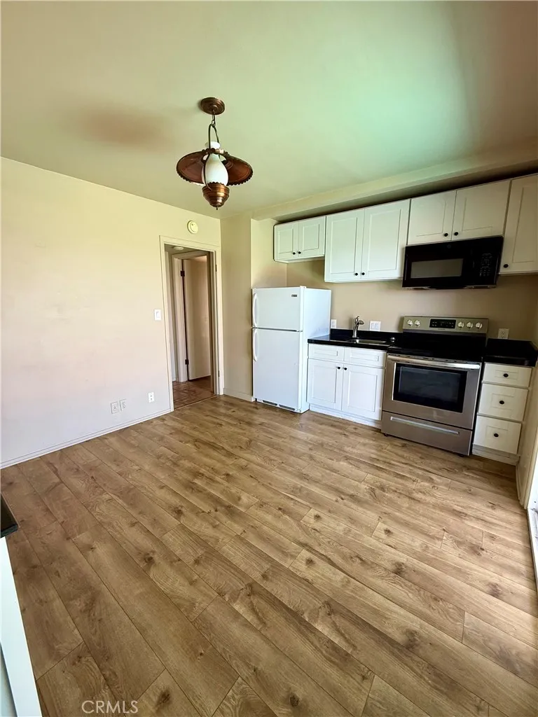 3927 Paseo de las Tortugas Torrance, CA 90505