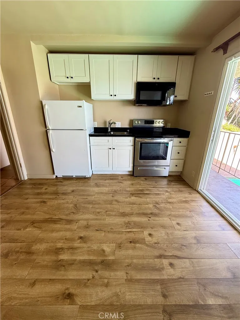 3927 Paseo de las Tortugas Torrance, CA 90505