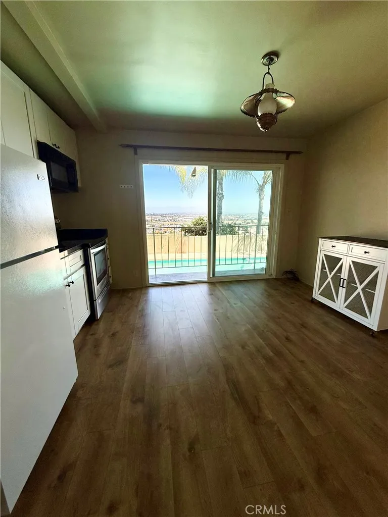 3927 Paseo de las Tortugas Torrance, CA 90505