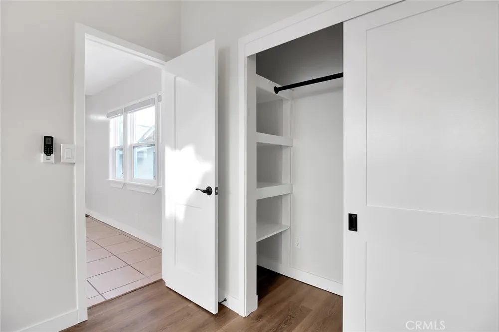 230 30th Street Hermosa Beach, CA 90254