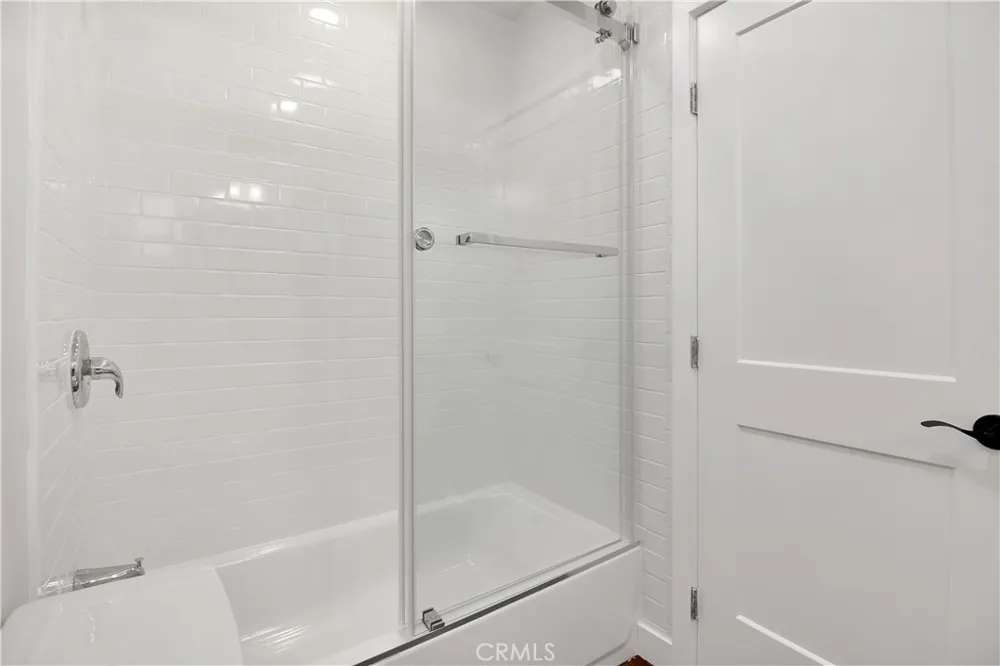 230 30th Street Hermosa Beach, CA 90254