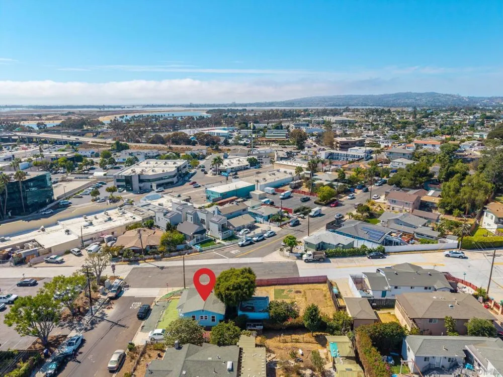 5007 Savannah St San Diego, CA 92110