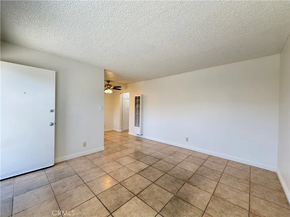 4329 E 55th Street #B Maywood, CA 90270
