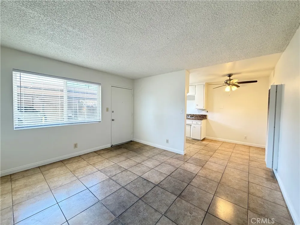 4329 E 55th Street #B Maywood, CA 90270