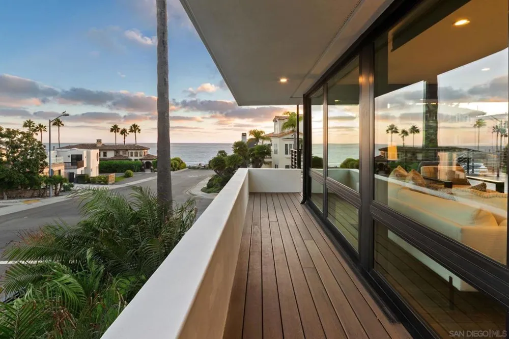 5503 Chelsea Avenue La Jolla, CA 92037