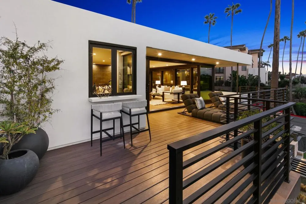5503 Chelsea Avenue La Jolla, CA 92037