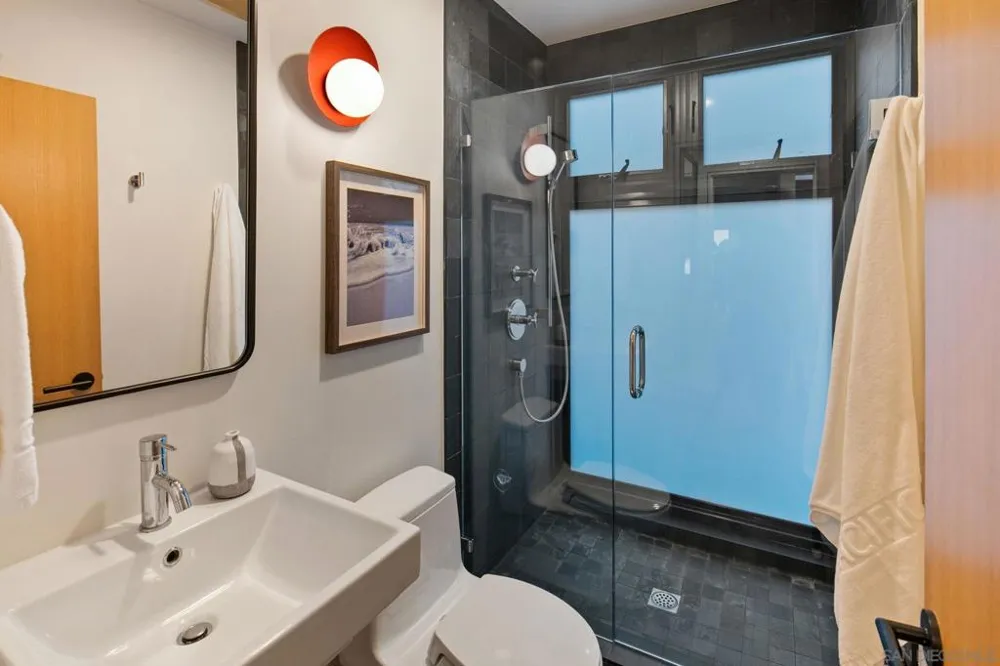 5503 Chelsea Avenue La Jolla, CA 92037