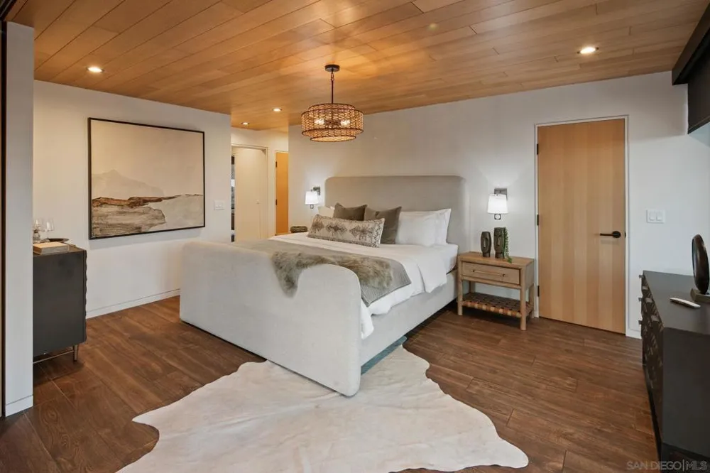 5503 Chelsea Avenue La Jolla, CA 92037