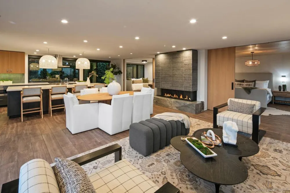 5503 Chelsea Avenue La Jolla, CA 92037