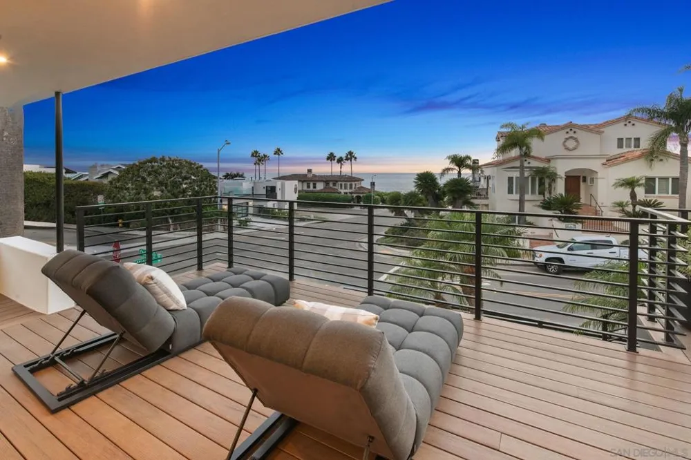 5503 Chelsea Avenue La Jolla, CA 92037