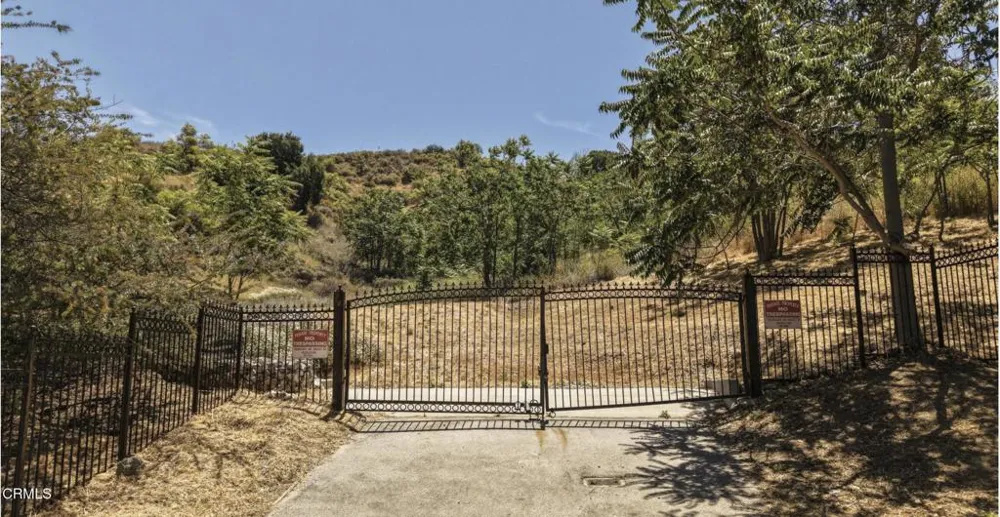 24856 Bella Vista Drive Newhall, CA 91321