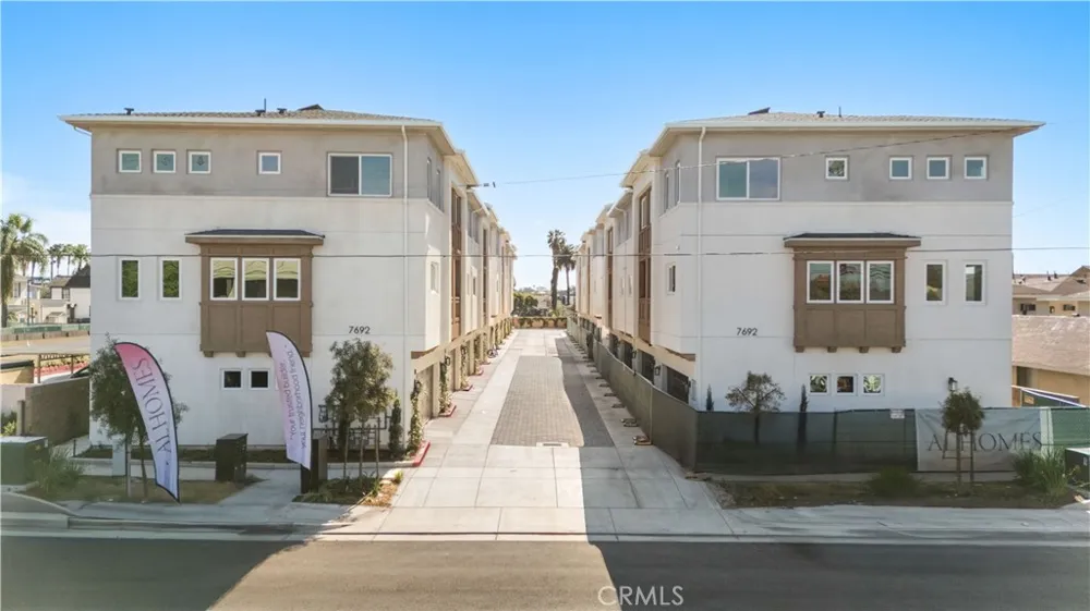 7692 9th Street #108 Buena Park, CA 90621