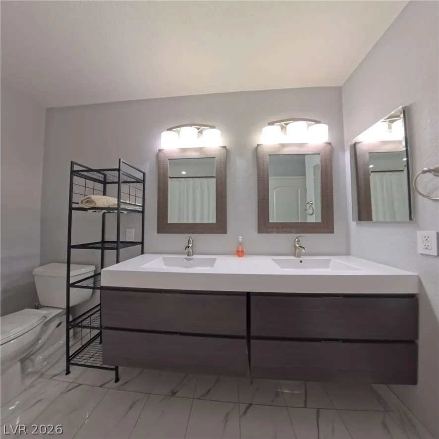 5415 W Harmon Avenue #2137 Las Vegas, NV 89103