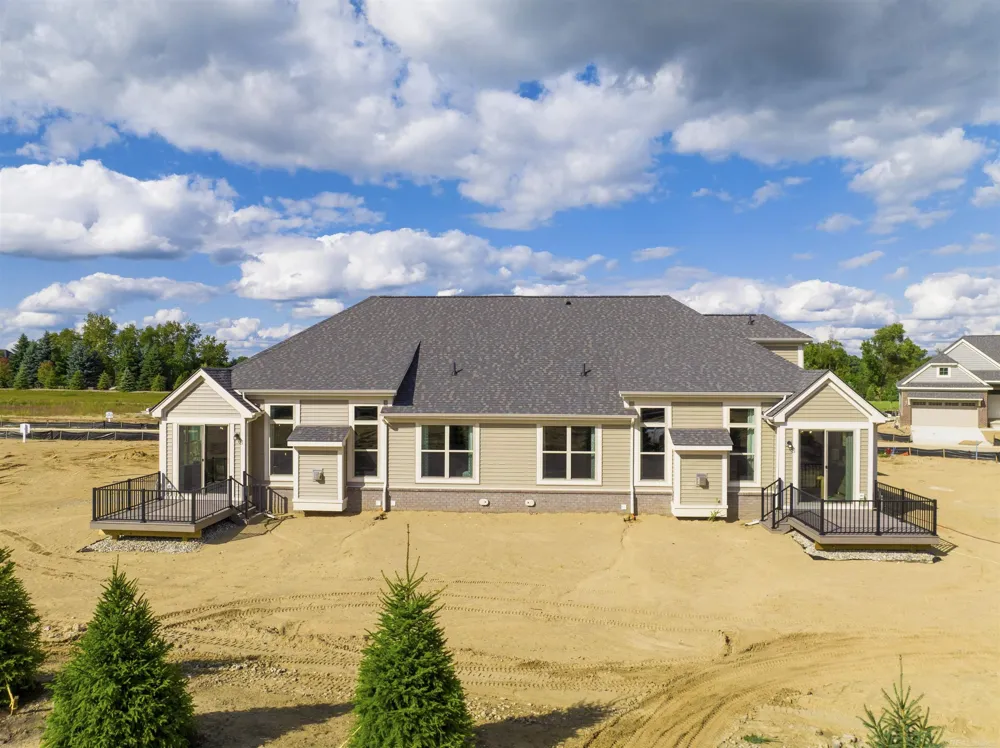 3935 Chatham Place Brighton Township, MI 48114