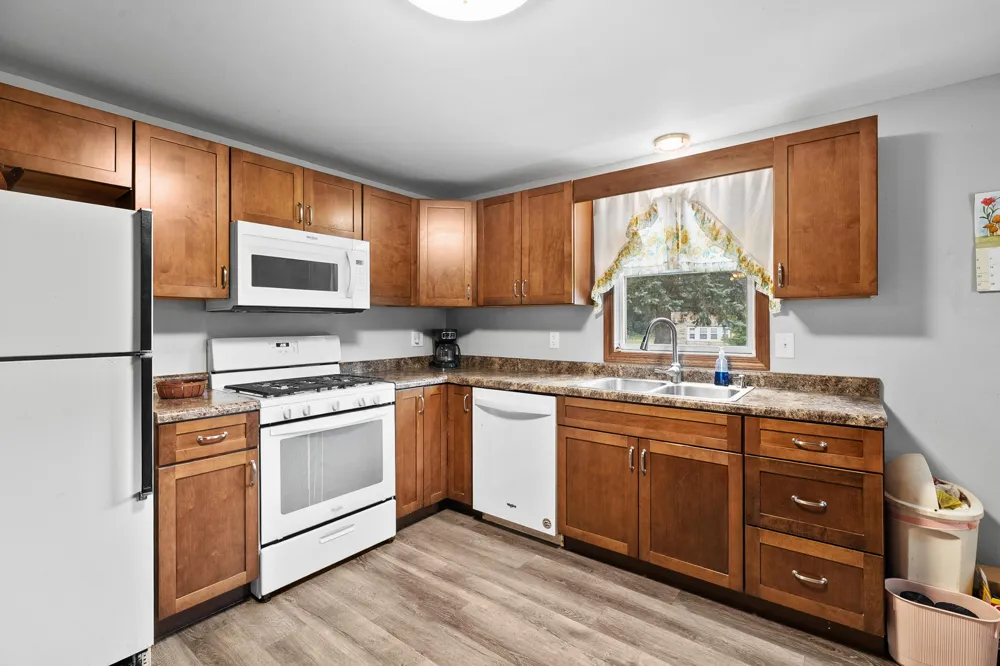 39264 W Red Arrow Highway Paw Paw Township, MI 49079
