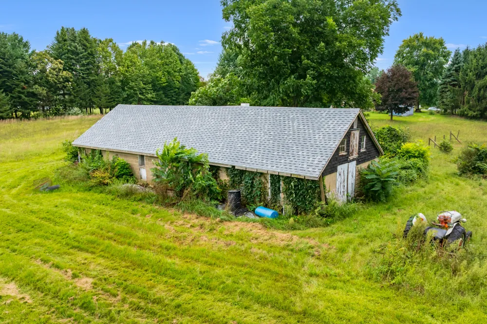 39264 W Red Arrow Highway Paw Paw Township, MI 49079