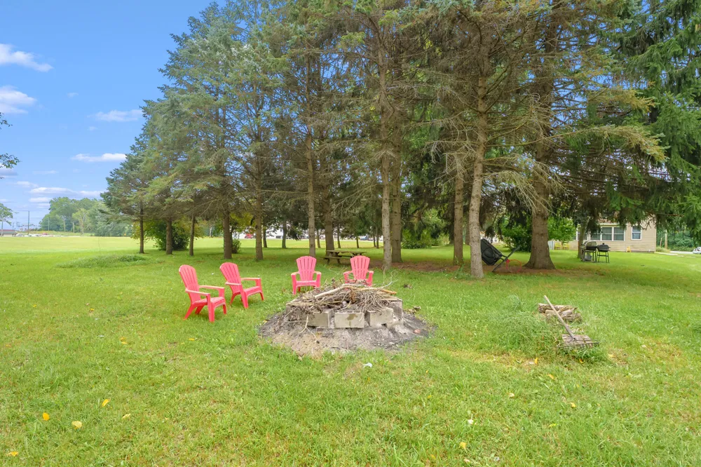 39264 W Red Arrow Highway Paw Paw Township, MI 49079