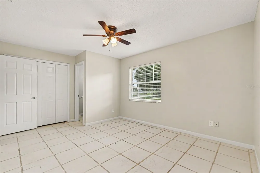 8503 FISH LAKE ROAD Tampa, FL 33619