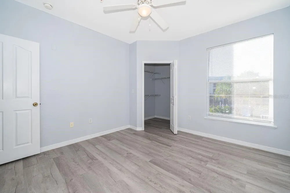 8900 LEGACY COURT #204 Kissimmee, FL 34747