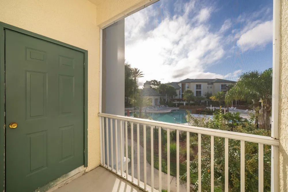 8900 LEGACY COURT #204 Kissimmee, FL 34747