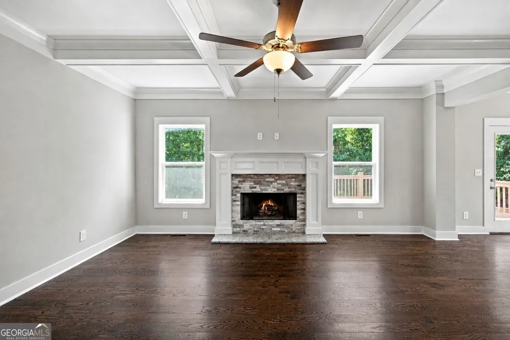 237 Ivey DR Bethlehem, GA 30620