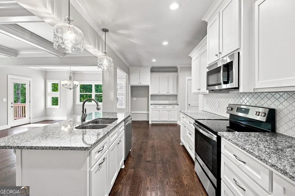 237 Ivey DR Bethlehem, GA 30620